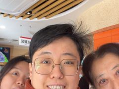 -闫家驴肉老店(华电一校店)