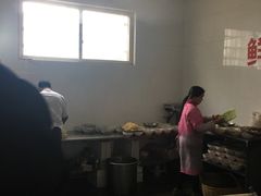 -铁军鲜羊肉汤