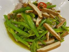 -洛东土菜馆(建国北路店)