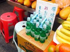 -六合夜市