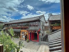 -猫的天空之城概念书店(丽江古城饮玉巷店)