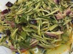 -老码头黑皮肘子锅包肉(文政街店)