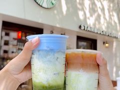 -星巴克(上海长宁来福士1F店)