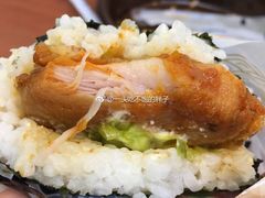 -全家便利店(杭州龙翔桥地铁站店)