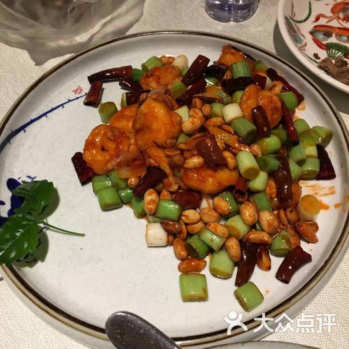 李家小馆(花园街店)菠萝虾球图片 第2张