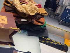 -福奈特洗衣洗鞋(宝华广场店)