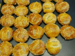 -爱达乐面包生日蛋糕(崇州唐人街店)