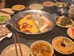 -重庆袁老四火锅(兖州九州新天地店)