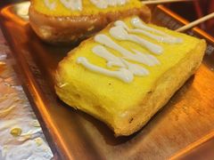 -何师烧烤·香辣蟹·川菜·30年老品牌(太古里旗舰店)