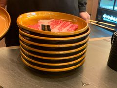 -牛YO寿喜烧·铁板烧和牛火锅自助(市府恒隆店)