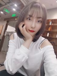 -变画·发型STUDIO