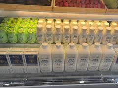 -一只酸奶牛(洪崖洞11楼店)