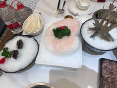 -帝皇海海鲜豆捞(桐泾商务广场店)