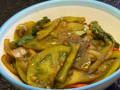 -丁里羊肉小镇(天鹅湖总店)