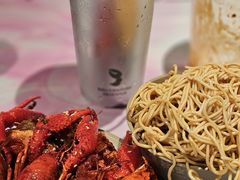 -巴厘龙虾·榜首油焖大虾(音乐学院·沿江酒馆店)