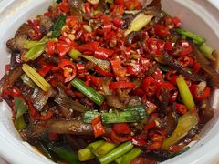 -有红鸡毛店·川菜(建设路店)