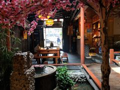 大堂-三道苗苗鱼·美蛙黄辣丁(八里店)