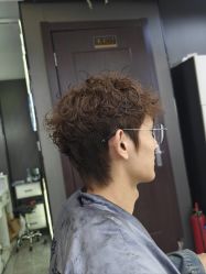 -藤野造型烫发染发