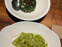 黑鸡枞菌菠菜-元古雲境(万象天地店)