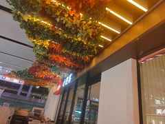 -必胜客(WOW中心城店)