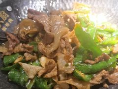 -费大厨辣椒炒肉(高铁吾悦广场店)