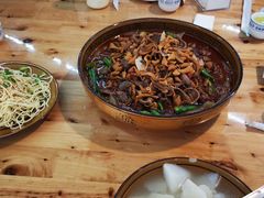 红烧鸭大份-一品红烧鸭特色川菜(三岔湖店)