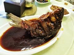 挣蹦鲤鱼-奥华餐厅·老张记(台基厂店)
