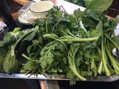 -三里屯土灶炖公鸡地锅鸡(江东店)