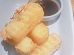 -蜜桃餐厅·伴山(湖滨商业街店)