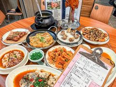-荣基四海一家·家常菜·海鲜大排档(新安店)