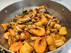 -七欣天香辣蟹火锅(闵行浦江欢乐颂店)