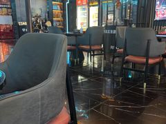 -屋有岛沉浸游戏旗舰店(中山公园店)