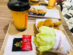 -牛纽塔·牛人堡(群众路店)