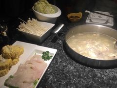 -一席地·本地鸡窝·杭帮鸡火锅(萧山银隆百货店)