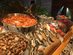 -OPEN開全日自助餐厅·西餐·海鲜(佛山希尔顿酒店)