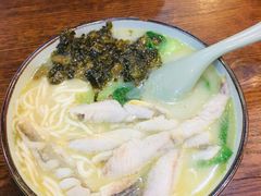 -明呈黄鱼面馆(斜土路店)