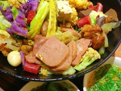 -万记麻辣烫国展总店