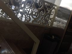 -鸣记脆皮烤鱼(铁西店)