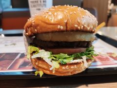 -The Habit Burger Grill 哈比特汉堡(复兴soho店)