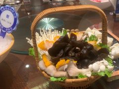 -东海怡品海鲜豆捞(舟宿夜江店)