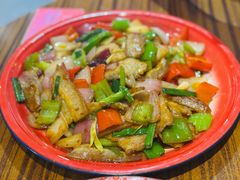 回锅肉-丁叮小排档·八道江湖菜·团建聚餐(车公庙店)