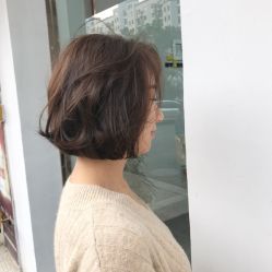 -茶发Salon·烫发染发理发