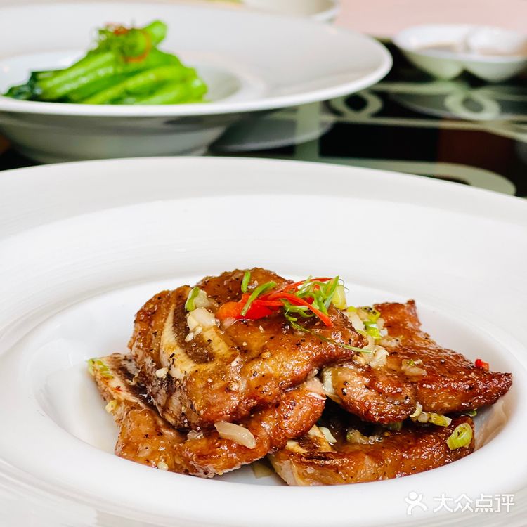 点开送乳鸽！[礼花]人均200➕在五星酒店任吃价值上千大餐！