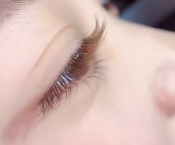 -孔雀手美甲美睫护理