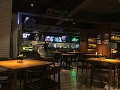 大堂-JINNS锦时 steak&pizza(浸信会礼拜堂旧址店)