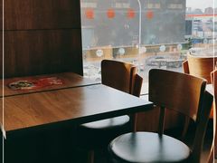 靠窗位-魏家凉皮(十里河店)