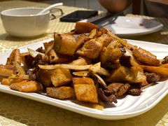 馕丁炒烤肉-巴扎美食·新疆菜·西域歌舞表演餐厅(新疆大厦店)