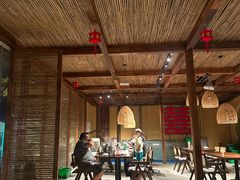 -二厨·吊桥小院·脆皮烧鸡公·本地农家菜(沿江西路店)