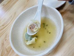 鲜肉虾仁馄饨-顶巧鸡汤馄饨(虹口总店)