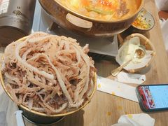 -毛肚向右·川渝毛肚王(经开永旺店)